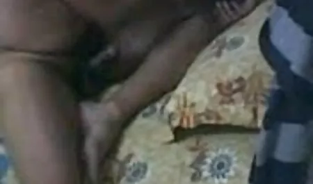 কিসলি-19 বছর বাংলা চুদাচুদি গলপ বয়সী এইচডি 720