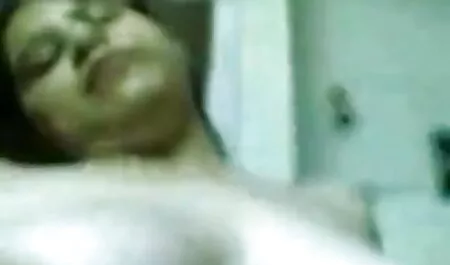 সুন্দরী বালিকা হার্ডকোর বাঁড়ার বাংলা চুদাচুদি গলপো রস খাবার