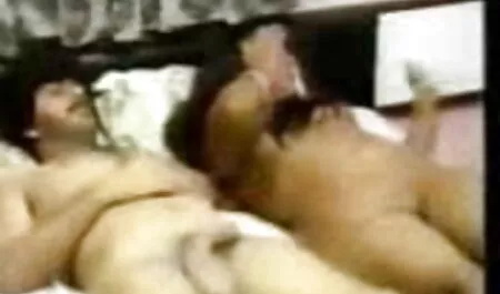 লাল দাদার সাথে চুদাচুদি চুলের সুন্দরী বালিকা একাকী