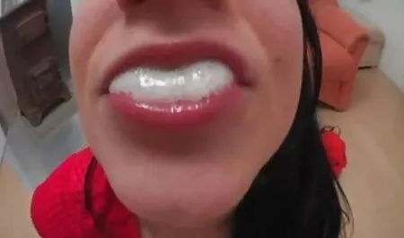 হালকা করে সুন্দরী বালিকা সুন্দর পার্ট 3. মামির সাথে চুদাচুদি