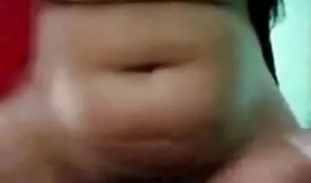 ওয়ার্নার চাচির সাথে চুদাচুদি উইকেন্ড ট্রিপ (2020)