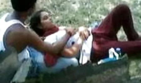 নকল বাঁড়ার, শ্যামাঙ্গিণী চুদা চুদি গলপ