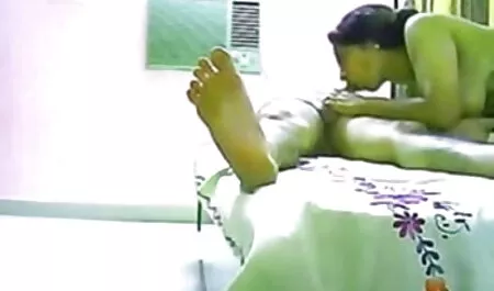 বাড়ীতে তৈরি বাড়ীতে মা ছেলে চুদাচুদি গল্প তৈরি