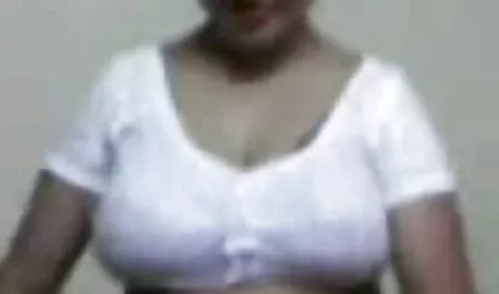 বড়ো বুকের চুদাচুদি চটি মেয়ের