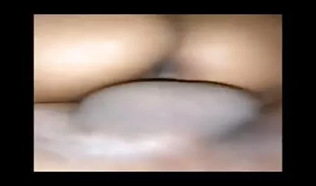 হাতের কাজ বাঁড়ার রস খাবার মেয়েদের হস্তমৈথুন মামির সাথে চুদাচুদি