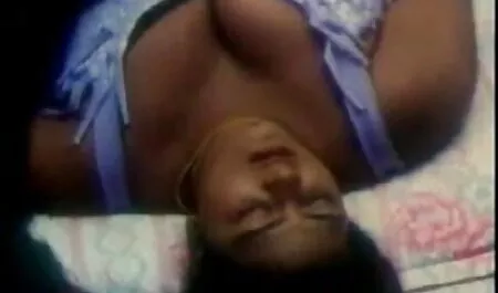 বড়ো মাই মাই এর কাকির সাথে চুদাচুদি কাজের