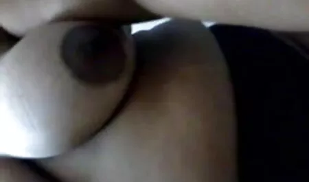 সুন্দরী বালিকা চোদা চুদির গলপো