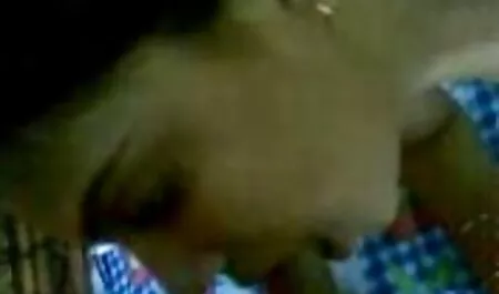 আন্না পি ঘনিষ্ঠ বড় বোনের সাথে চুদাচুদি ঢালাই 1080