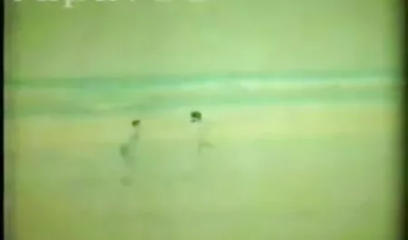 ড্রেসিং রুমে-দ্রষ্টব্য চুদাচুদি গলপ