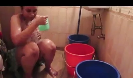 মেয়ে সমকামী, গুদে হাত বাংলা চুদাচুদি গলপ ঢোকানর