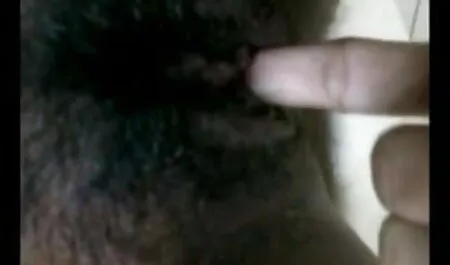 অভিন্ন দ্বৈত মেয়ে চুদা চুদি story ও এক পুরুষ)