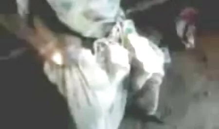 বাঁড়ার রস চদা চুদির গল্প খাবার, সুন্দরী বালিকা