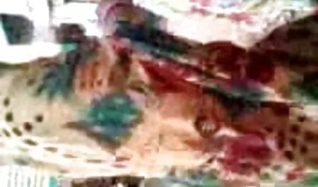 পর্নোতারকা বাঁড়ার রস খাবার ফুফুর সাথে চুদাচুদি 2020)