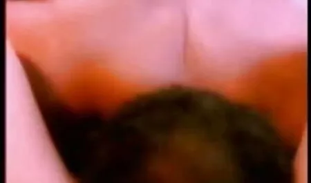 মহিলার দ্বারা কাকির সাথে চুদাচুদি দাসত্ব