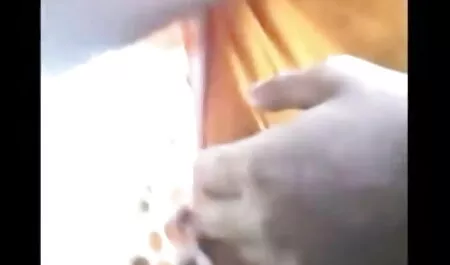 আত্মপ্রকাশ পুরুষদের মামির সাথে চুদাচুদি সমাবস্থা লাইনচ্যুত (2020)