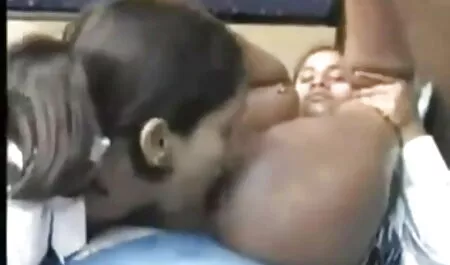 বড় চোদা চুদির গলপো সুন্দরী মহিলা,