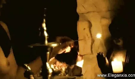 বড় সুন্দরী বাংলা চুদা চুদি গল্প মহিলা