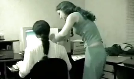 আছেপি-বাঁট 1080 মামির সাথে চুদাচুদি