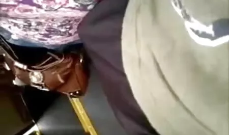 বড় চুদাচুদি golpo সুন্দরী মহিলা পোঁদ জোড়া বাঁড়ার চোদন