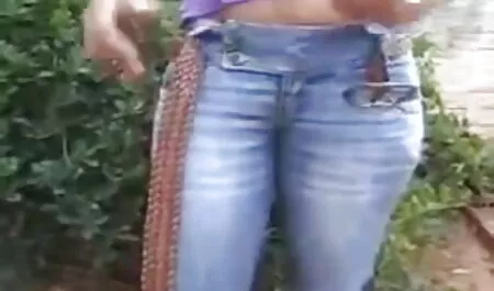 আঙুল, মেয়ে সমকামী, বাংলা চটি চুদাচুদি স্বর্ণকেশী