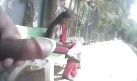 বাঁড়ার রস খালাতো বোনের সাথে চুদাচুদি খাবার