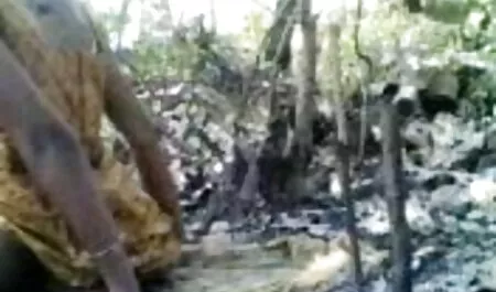 আরও দেখুন [সম্পাদনা] বড় আপুর সাথে চুদাচুদি