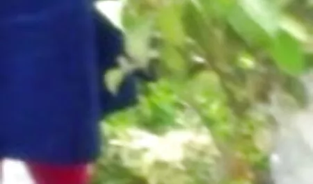 নাচ, বহু পুরুষের এক নারির, অপেশাদার, আপন বোনকে চোদা দুর্দশা, পার্টি,