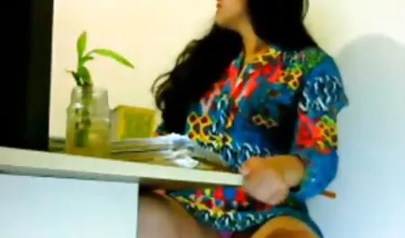 সুন্দরী আপন বোনকে চোদা বালিকা