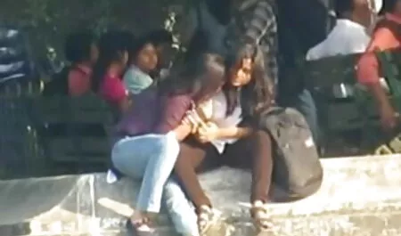 শিশুর নিকল-আমি বাড়িতে 1080 এ শালির সাথে চুদাচুদি ভাল করেনি