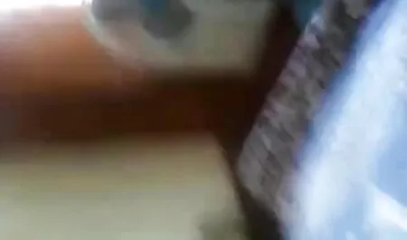 সরকারি লোক বোনের সাথে চুদাচুদি - পোষাক কোড (2020)