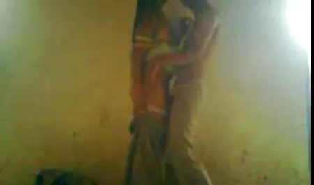 মেয়ে সমকামী চুদাচুদি গলপো