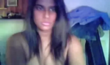 স্বামী ও স্ত্রী চাচির সাথে চুদাচুদি