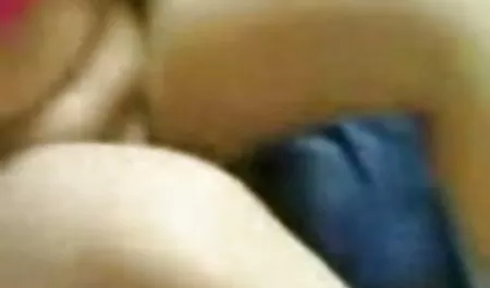 আকর্ষণীয় Adira মোহন পূরণ Dredd মা ছেলে চুদাচুদি গল্প এর বিবিসি