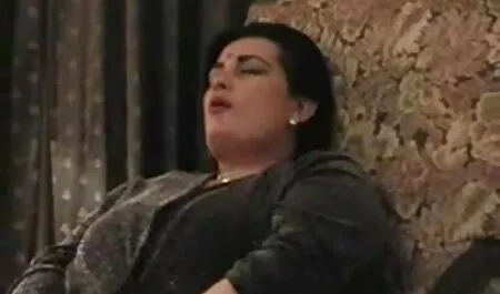 ট্রান্স 500 - কেলি দাদার সাথে চুদাচুদি পোর্ট