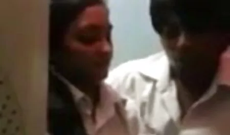 সুন্দরী ভাই বোন চুদাচুদি গল্প বালিকা