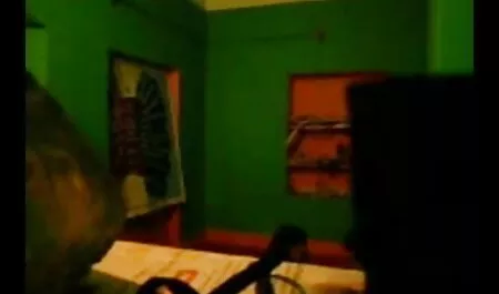 বাঁড়ার রস ফুফুর সাথে চুদাচুদি খাবার