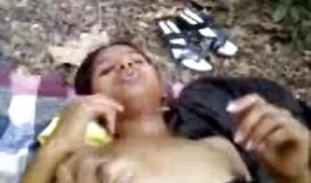 পর্নোতারকা খালার সাথে চুদাচুদি সুন্দরি সেক্সি মহিলার বড়ো বুকের মেয়ের