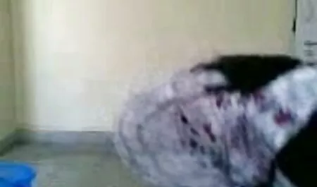 নিকি হিল-যোগ প্রভাব চুদাচুদি চটি গল্প (2020)