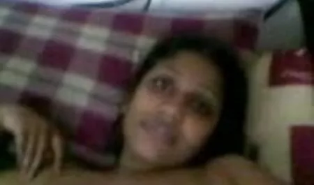 বড়ো মাই সুন্দরী বালিকা বড়ো মাই) চোদা চুদির গলপো