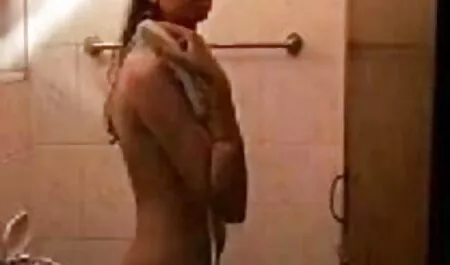 বহু কাকির সাথে চুদাচুদি পুরুষের এক নারির, উদ্ভট কল্পনা