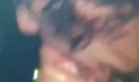 উত্যক্ত করা, হালকা করে, বড়ো আন্টির সাথে চুদাচুদি মাই