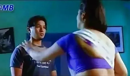 লিলি বিড়াল-সুন্দর চুদা চুদী গল্প লিলি (2020)