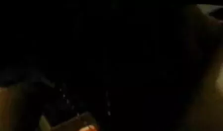 সুন্দরী প্রেমিকার সাথে চুদাচুদি বালিকা