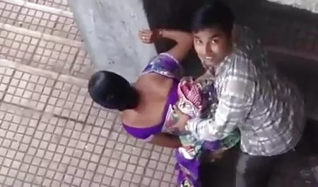 বড় সুন্দরী মহিলা  চোদা চোদির গল্প