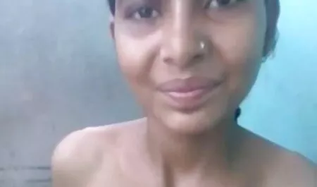 নকল যৌনদণ্ড, মেয়ে মা ছেলে চোদা চুদি গল্প সমকামী)