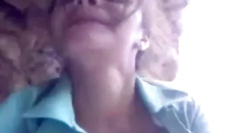 মহিলার বাংলা চুদা চুদি গল্প দ্বারা